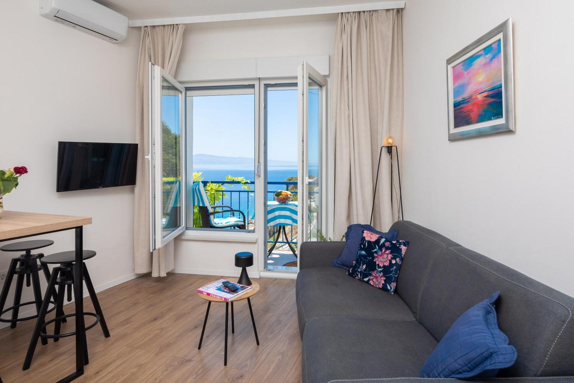 Caleta Seaview Suites II - Pool & Jacuzzi Локва-Рогозница Экстерьер фото