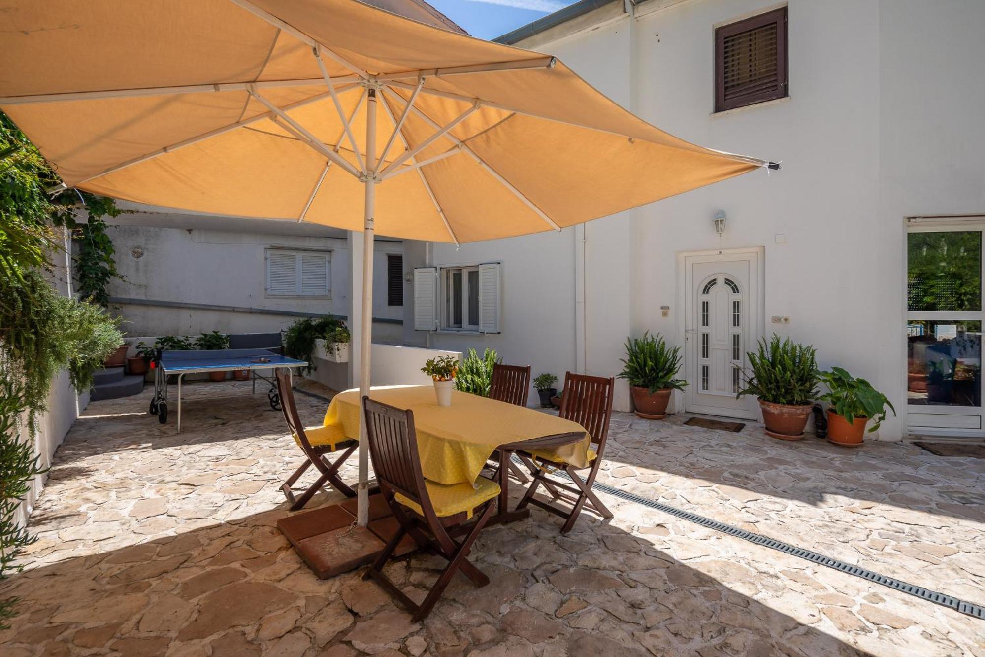 Caleta Seaview Suites II - Pool & Jacuzzi Локва-Рогозница Экстерьер фото