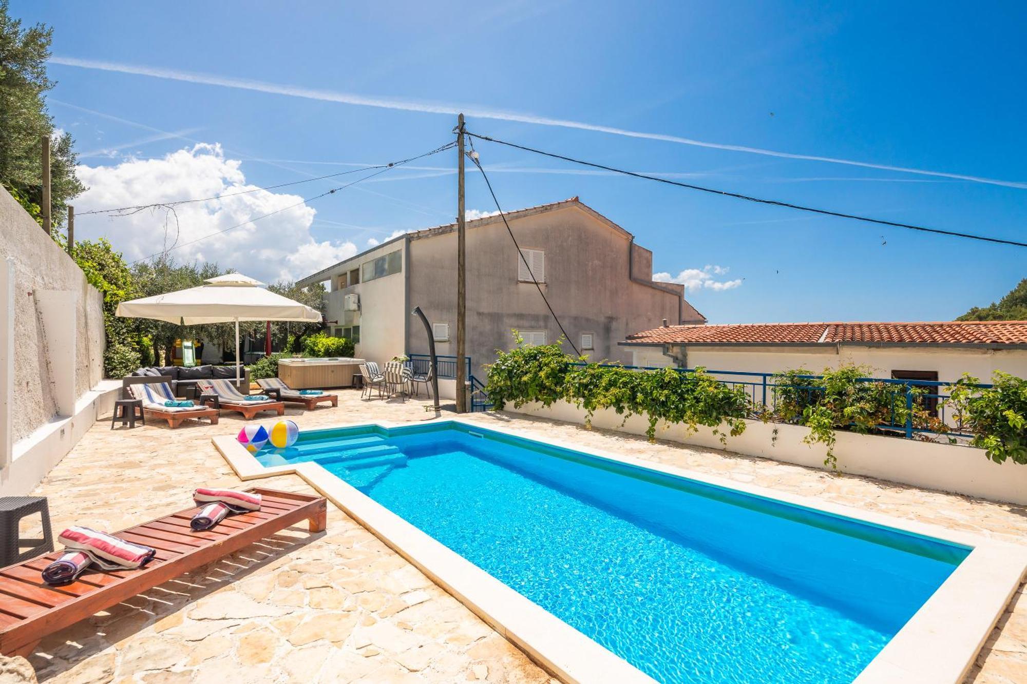 Caleta Seaview Suites II - Pool & Jacuzzi Локва-Рогозница Экстерьер фото