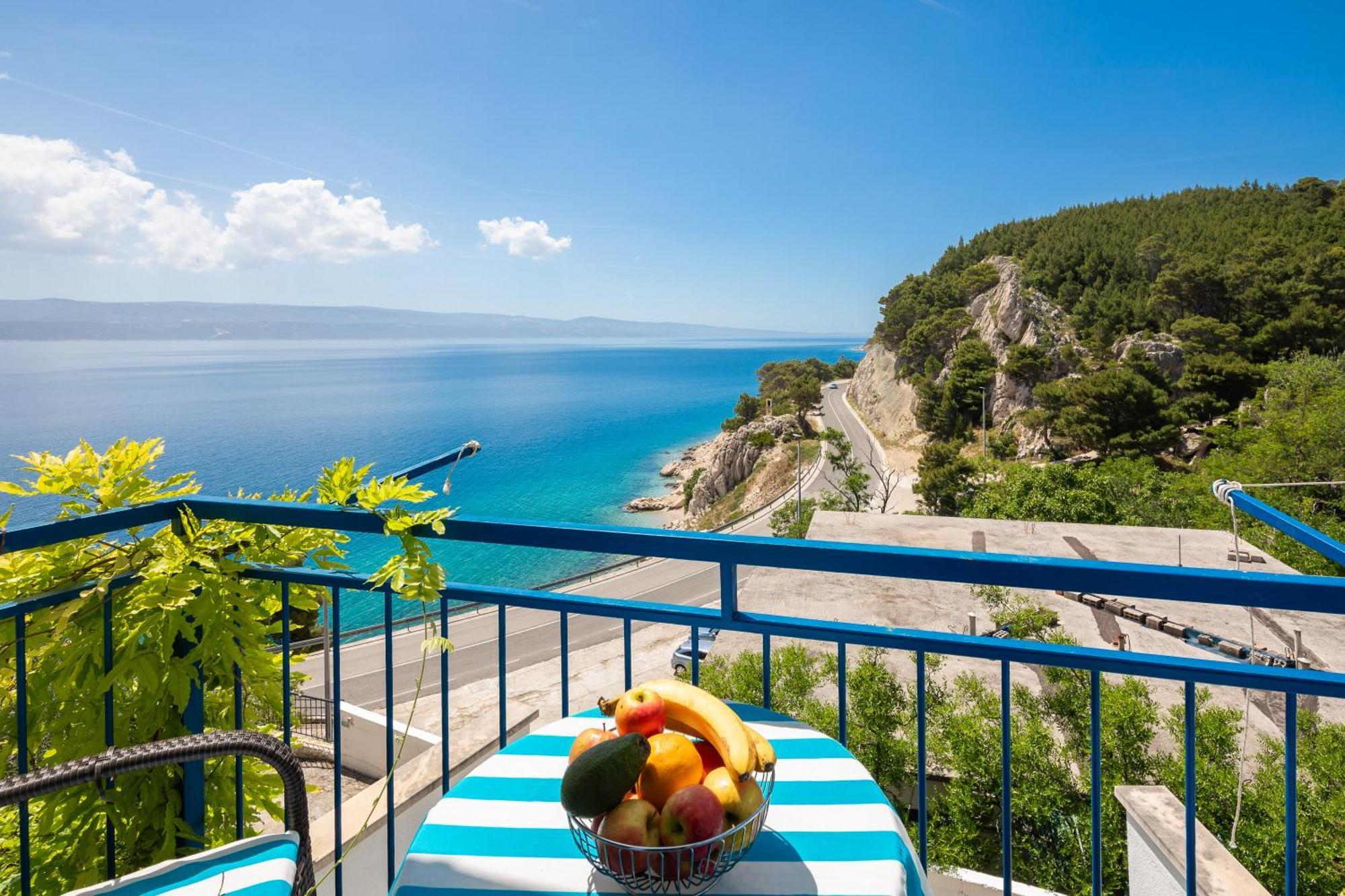 Caleta Seaview Suites II - Pool & Jacuzzi Локва-Рогозница Экстерьер фото